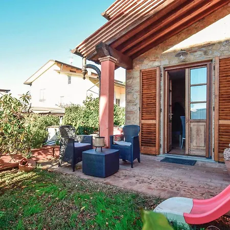 Holiday home Cozy In With Outdoor Swimming Pool Massarosa