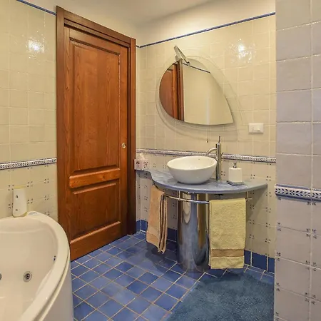 Holiday home Cozy In With Outdoor Swimming Pool Massarosa